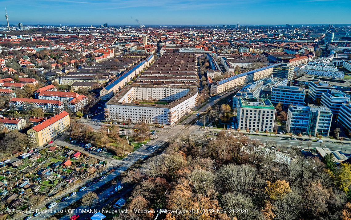 21.11.2020 - Hirschgarten mit Paketposthalle in München